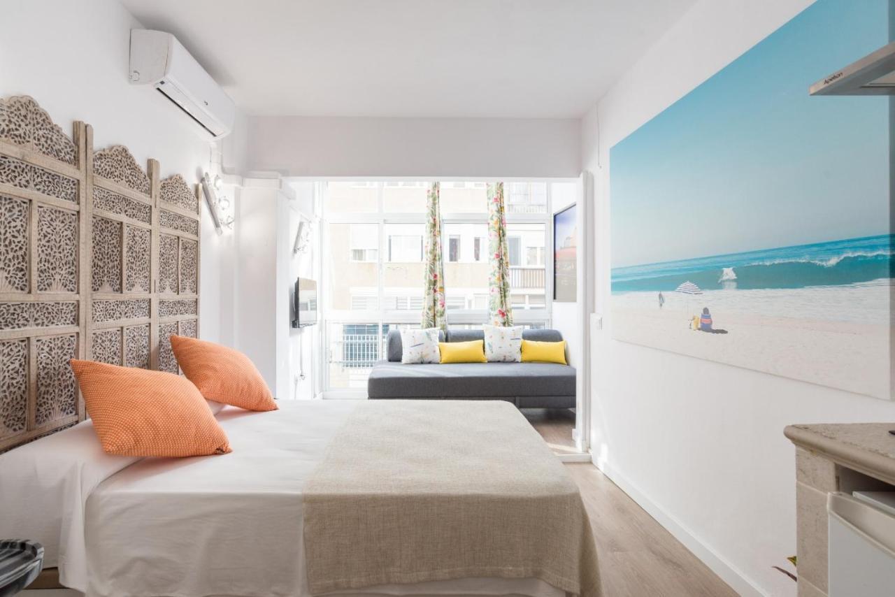 Studio Malagueta Beach Малага Екстер'єр фото